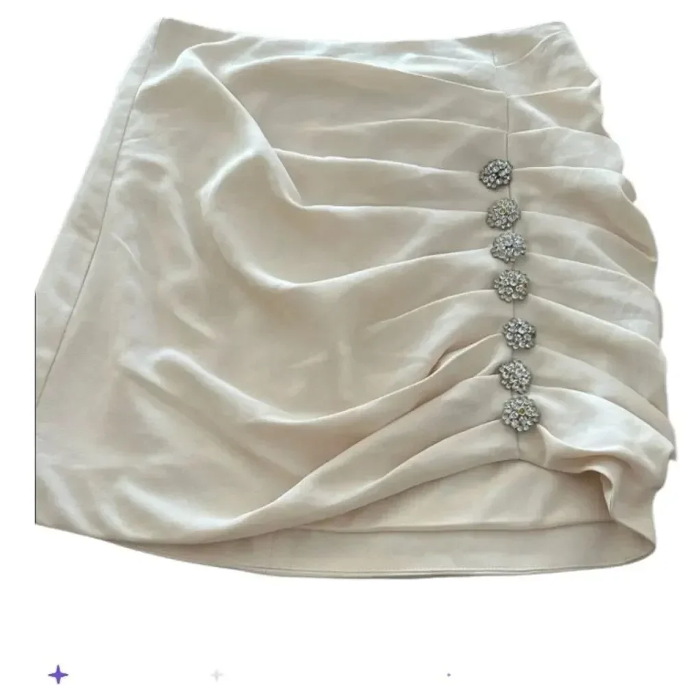DO+BE Cream Mini Skirt- rhinestone button Embellishments small new without tags